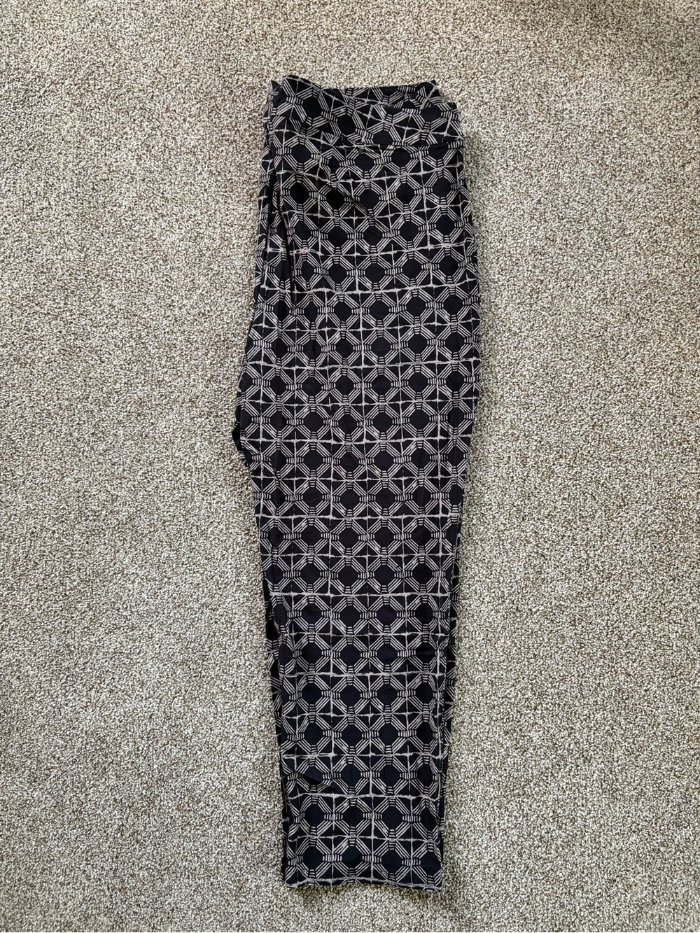 *NEW* Chico’s Travelers Peacock Mosaic Crepe Pant - Size 20R
